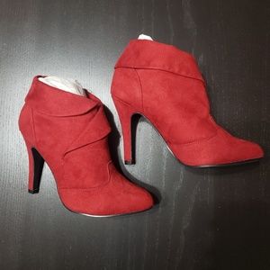 🆕️ Charlotte Russe Red Suede Booties